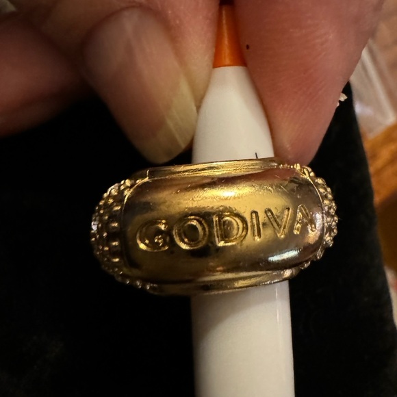 GODIVA Charm Bedazzled with CZ NOT A RING (Looks Vintage) - Picture 4 of 10